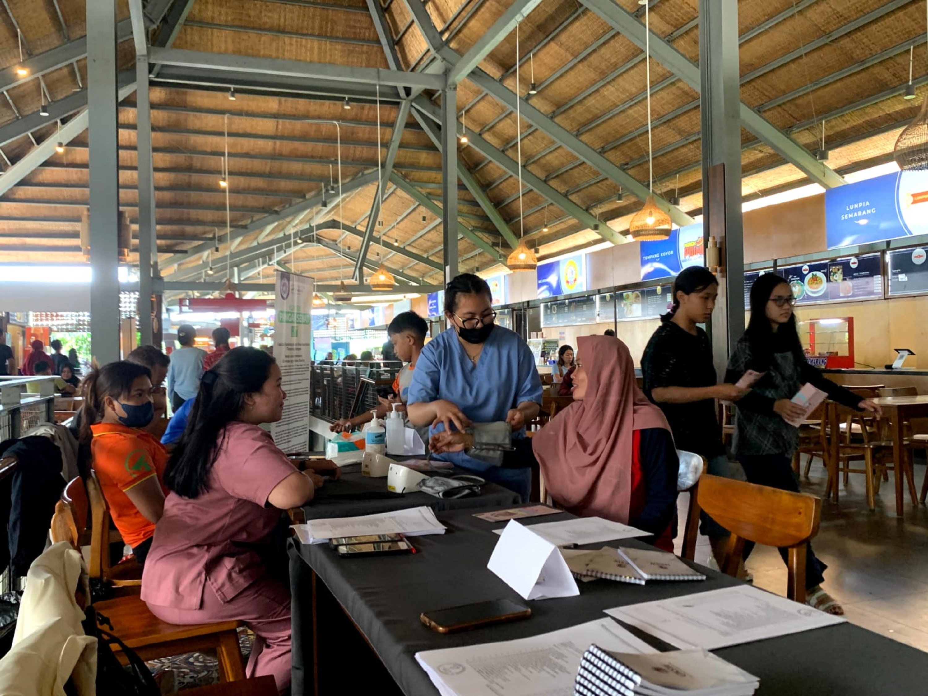 Mudik Lebaran Divisi Promosi Giat Kenalkan Keunggulan Kampus Indonesia Mini